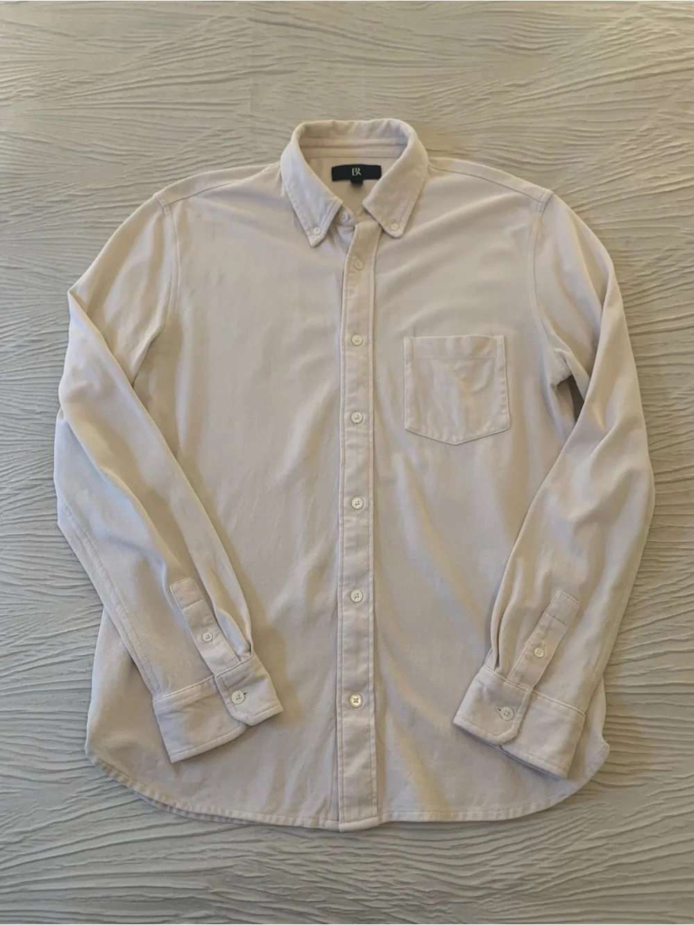 Banana Republic Lightweight Ivory colored Pique Button Down Shirt, size M